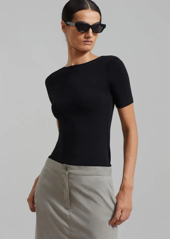 The Frankie Shop Vera Scoop Back Shirt 8211 Black Women Clothing