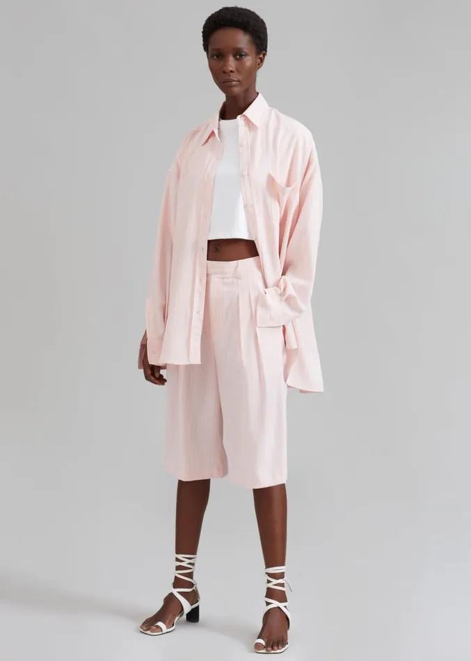 The Frankie Shop Vivian Fluid Pleated Bermuda Shorts 8211 Pink Pinstripe Women Clothing