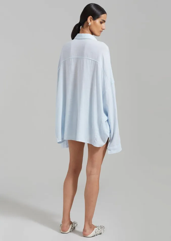 The Frankie Shop Willa Oversized Button Down Shirt 8211 Sky Women Clothing