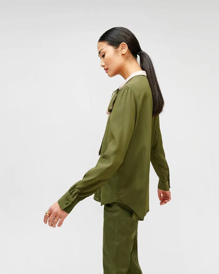 Tops Women 7 For All Mankind Contrast TieNeck Blouse In Military Green