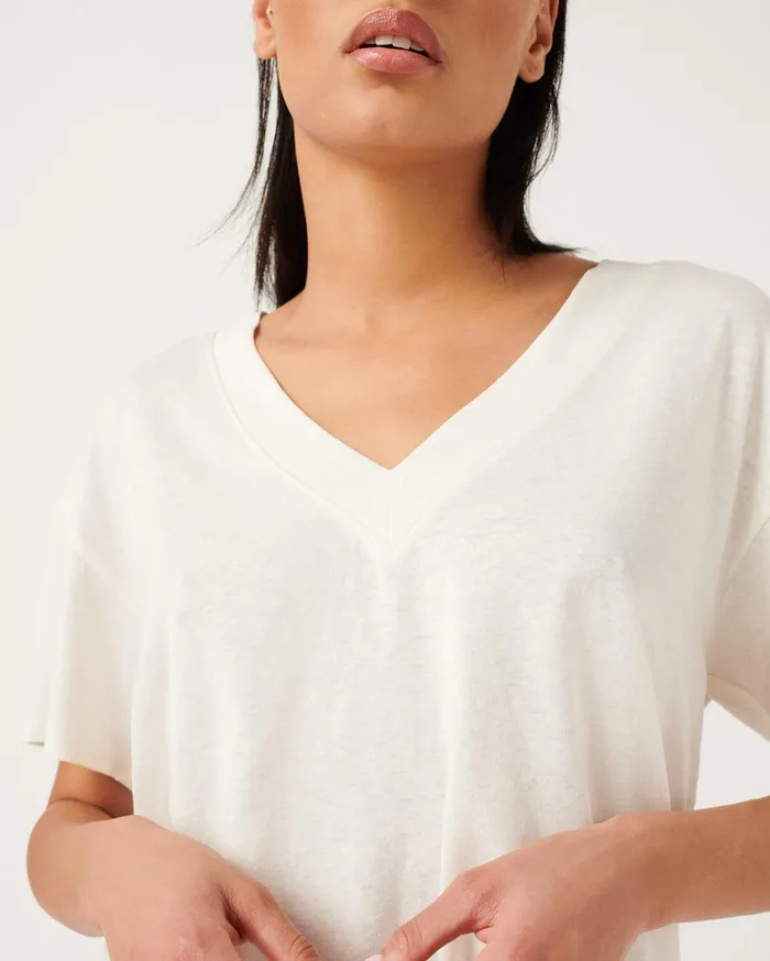 Tops Women 7 For All Mankind Oversized VNeck Tee In Optic White