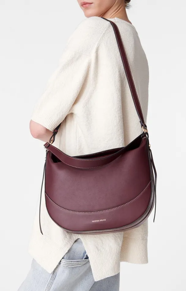 Vanessa Bruno Crossbody Bags Women Daily Bag Bordeaux Vanessa Bruno Crossbody Bags Women Daily Bag Bordeaux