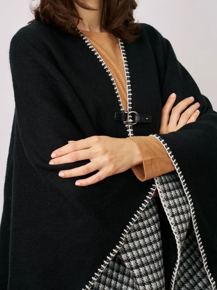 Vintage Havana Sweaters Women WHIPSTITCH RUANA 8211 BLACKIVORY One Size Vintage Havana Sweaters Women WHIPSTITCH RUANA 8211 BLACKIVORY One Size