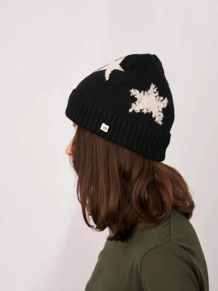 Vintage Havana Winter Hats Women STAR POMPOM BEANIE Black Vintage Havana Winter Hats Women STAR POMPOM BEANIE Black