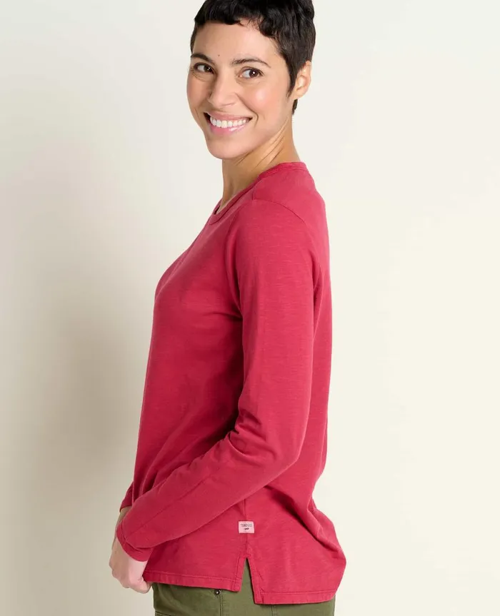 Women039s Women039s Primo Long Sleeve Crew Berry ToadandCo Tops and TShirts