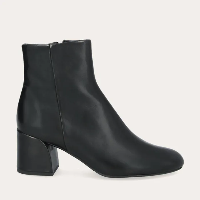 Women A3510 Billi Bi Booties