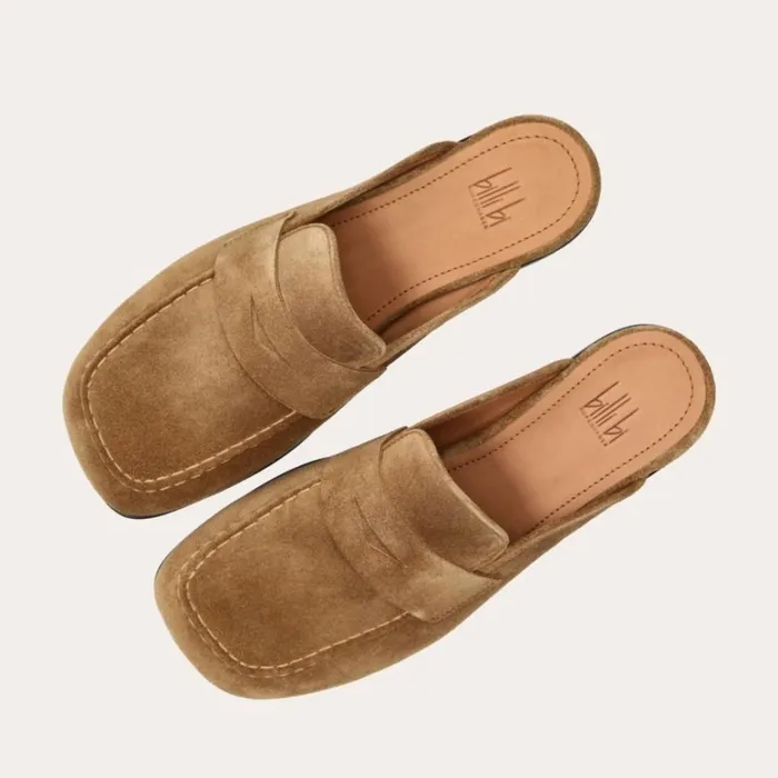Women A8451 Billi Bi Loafers