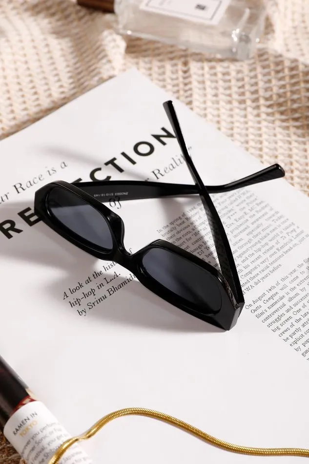 Women Bags Cupshe Fearne Square Modern Sunglass Black