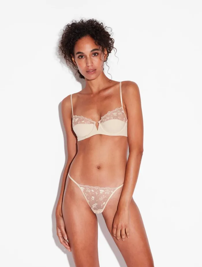 Women Bras La Perla Underwired Bra In Halo And Ivory Nude With Embroidered Tulle