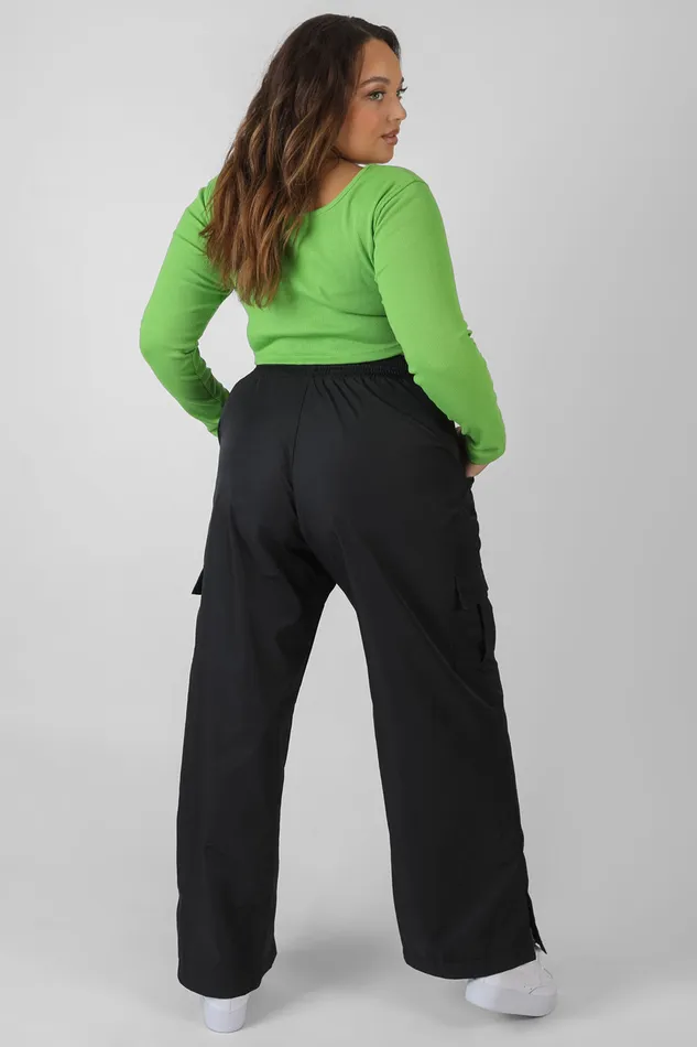 Women Curve Long Sleeve Square Neck Crop Top Green Kaiia Green Public Desire Tops