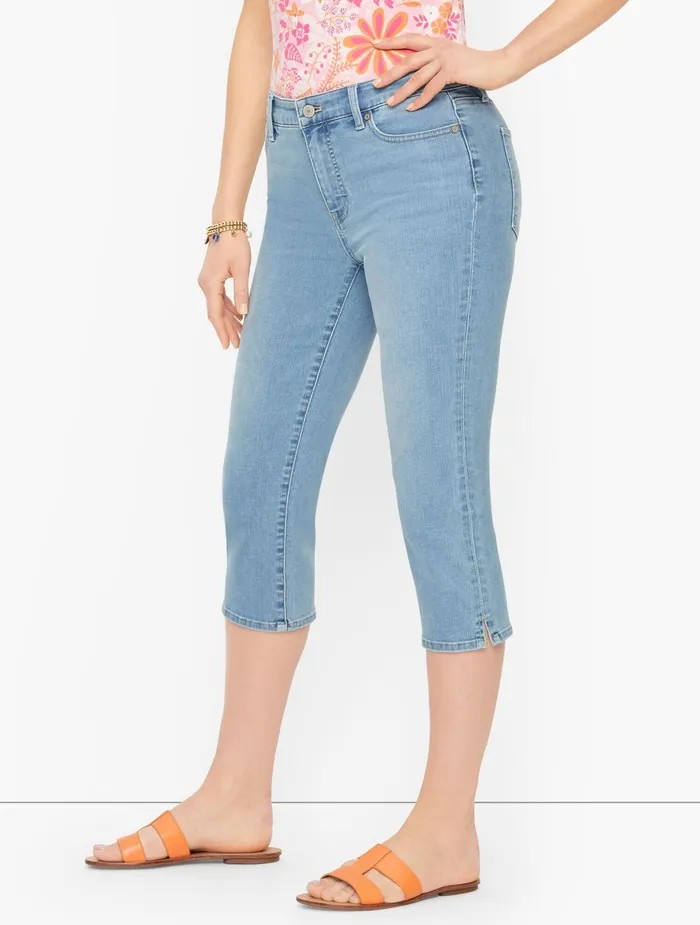 Women Curvy Fit Talbots Pedal Pusher Jeans Isle Wash