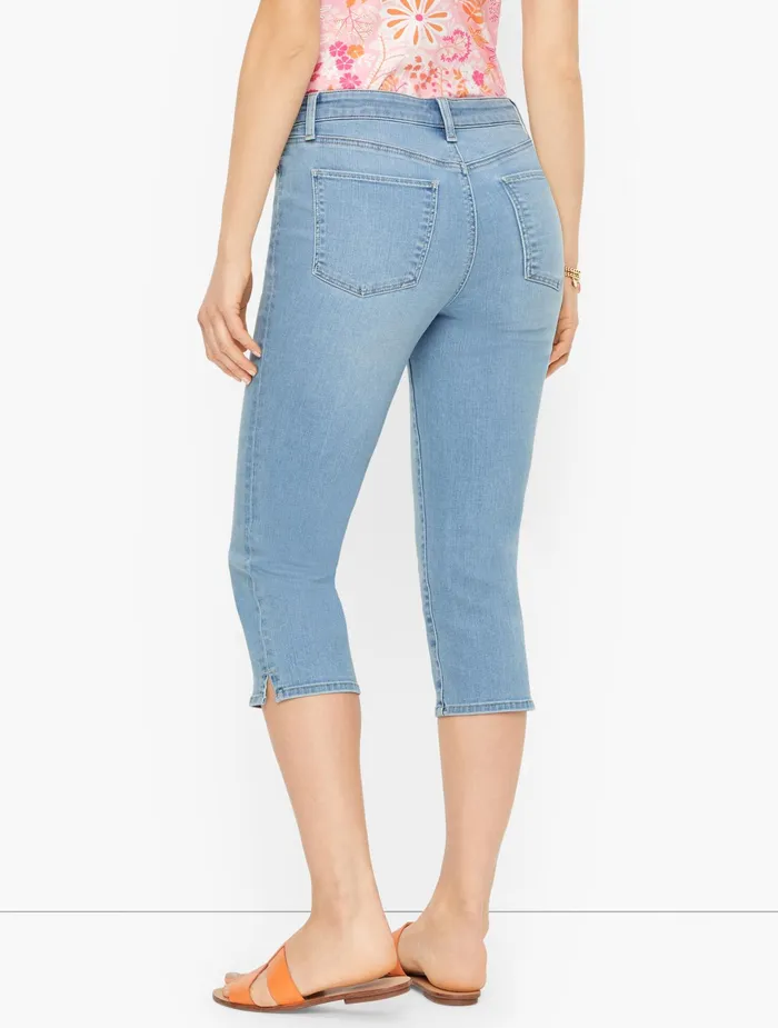 Women Curvy Fit Talbots Pedal Pusher Jeans Isle Wash