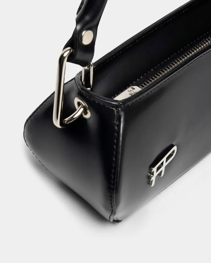Women Filling Pieces Bags and Leather Goods Women039s Handheld Classic Black