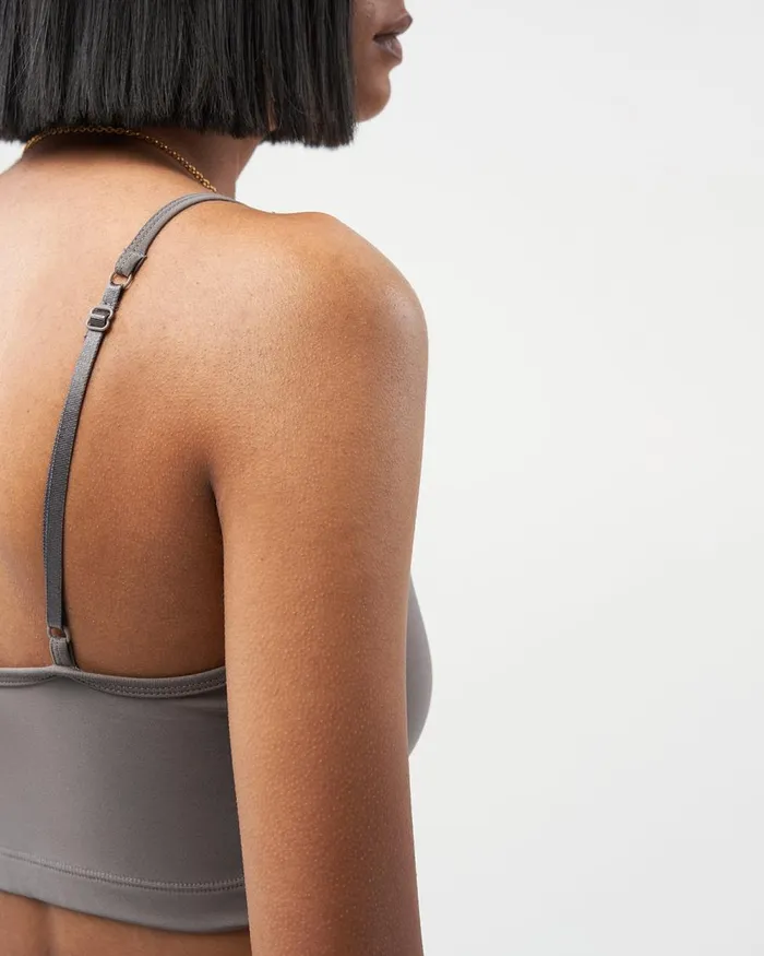 Women Filling Pieces TShirts and Shirts Female Sports Bra Charcoal Gray Grey