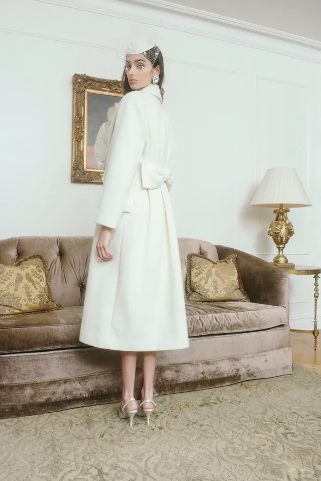 Women Gabriella Coat In White Nana Jacqueline Outerwear