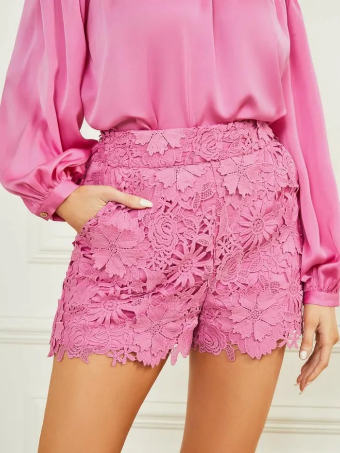 Women GUESS Bottoms Flora Lace Short Rocker Rouge