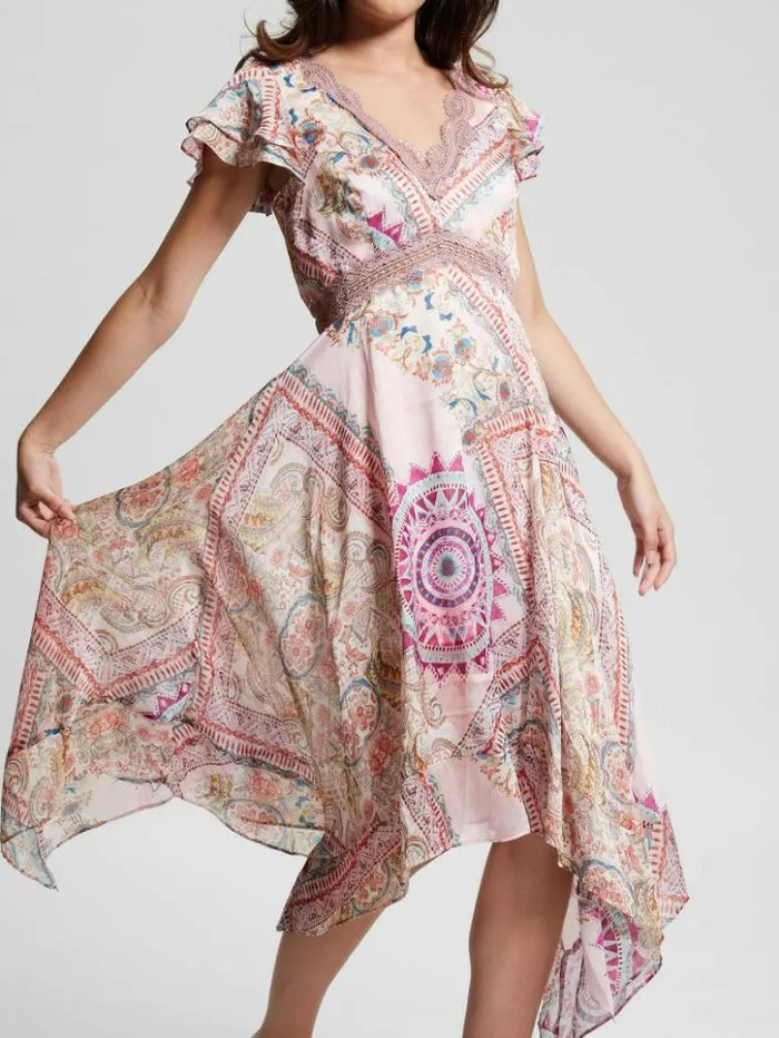 Women GUESS Dresses and Jumpsuits Eco Tania Chiffon Midi Dress Carousel Print Women GUESS Dresses and Jumpsuits Eco Tania Chiffon Midi Dress Carousel Print