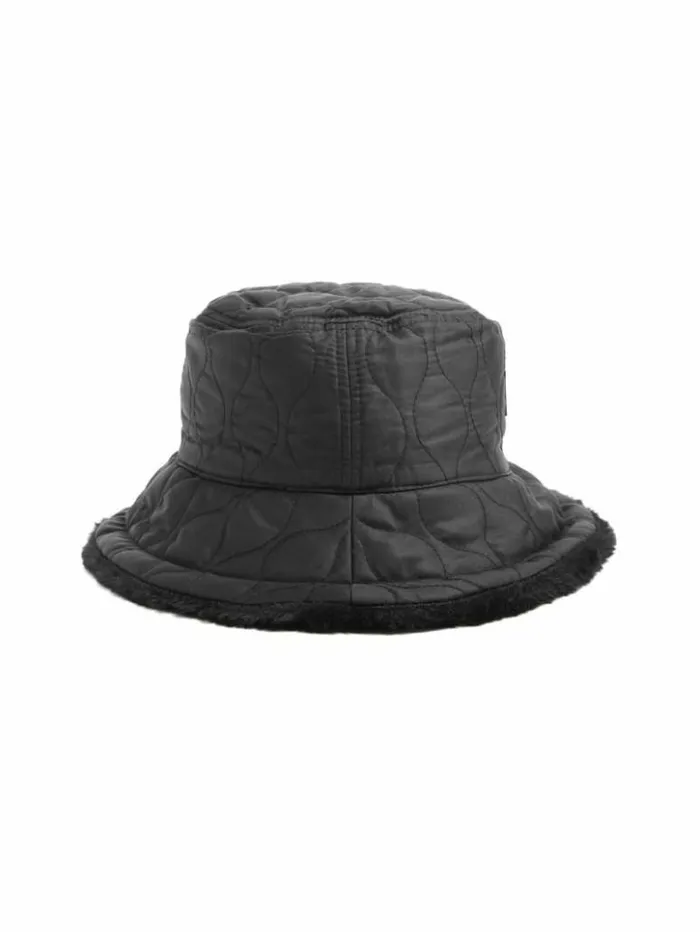 Women GUESS Hats and Scarves Reversible FauxFur Bucket Hat Black