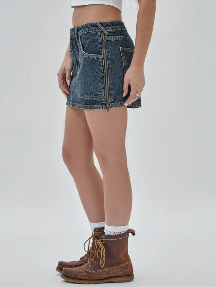 Women GUESS Jeans and Denim GUESS Originals Zip Denim Mini Skirt Go Flight Medium Wash Women GUESS Jeans and Denim GUESS Originals Zip Denim Mini Skirt Go Flight Medium Wash