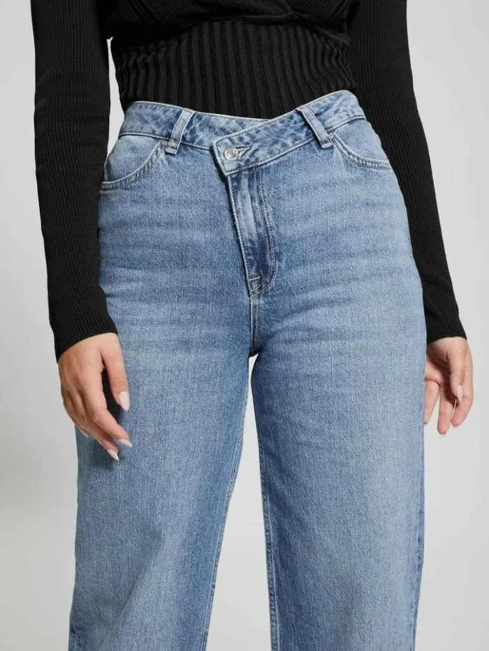 Women GUESS Jeans and Denim Hollis HighRise Straight Jeans Oneroa