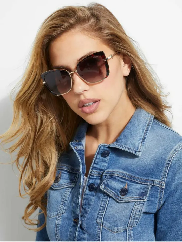 Women GUESS Sunglasses Tinted CatEye Sunglasses Dark Havanagradient Brn