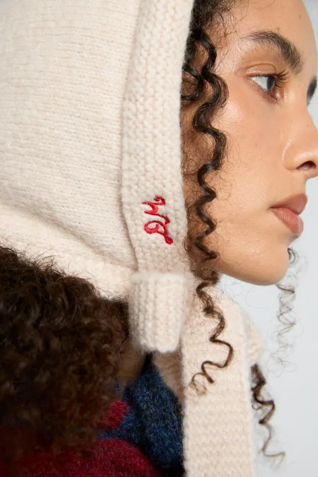 Women Hats Damson Madder Tie Neck Bonnet In Oatmeal