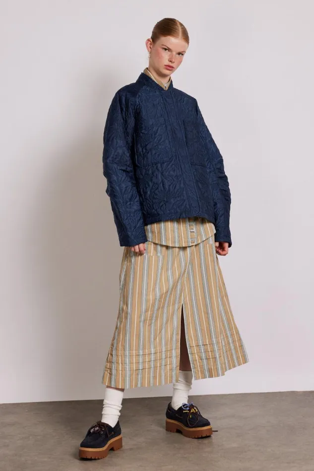 Women Jackets and Coats Damson Madder Susie Quilted Reversible Bomber