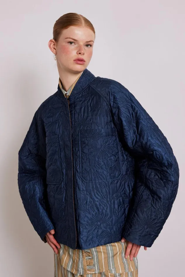 Women Jackets and Coats Damson Madder Susie Quilted Reversible Bomber