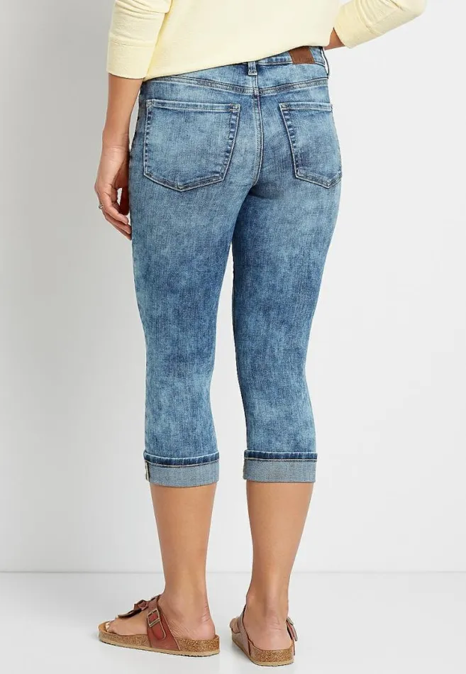 Women Medium Wash Marble Capri Maurices Bottoms