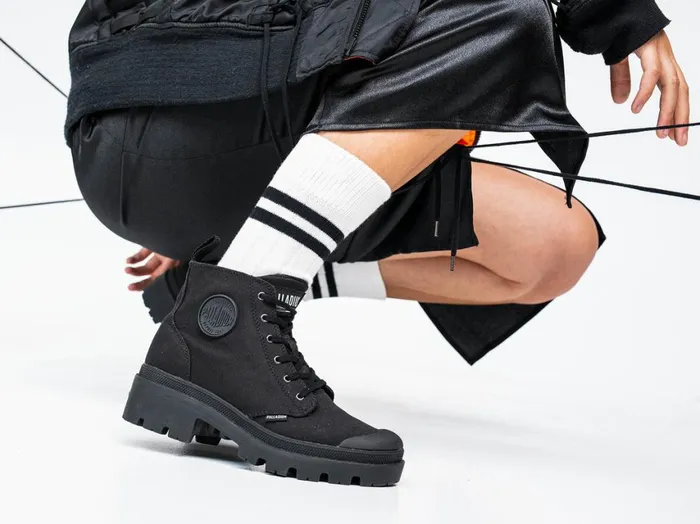 Women PALLABASE TWILL Palladium Boots