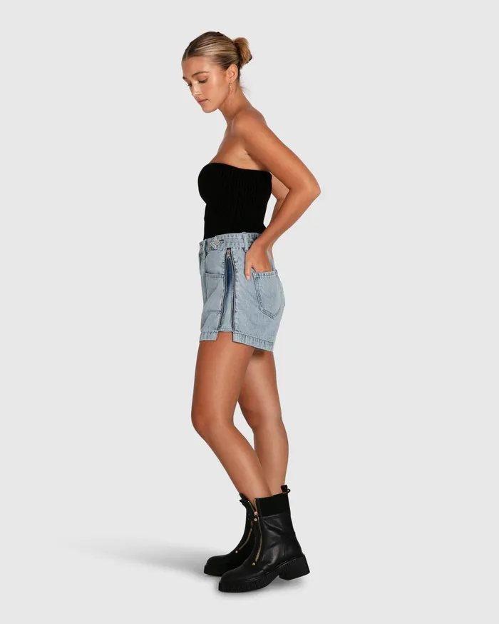 Women Pants and Skirts Belle and Bloom Bring The Heat Denim Shorts 8211 Stonewash