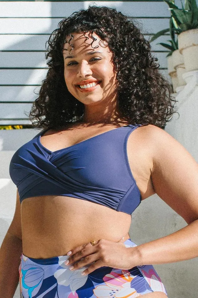 Women Plus Size and Curve Bikinis Cupshe Santorini Solid Wrap Front Bralette Plus Size Bikini Top Multicolor