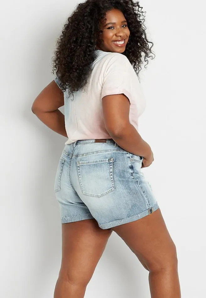 Women Plus Size Light Destructed 6In Boyfriend Short Maurices Plus Bottoms