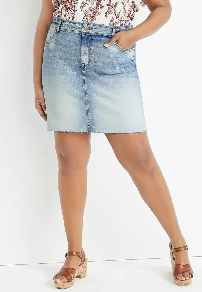 Women Plus Size Vintage High Rise Light Wash Fray Hem Denim Skirt Maurices Plus Bottoms Women Plus Size Vintage High Rise Light Wash Fray Hem Denim Skirt Maurices Plus Bottoms
