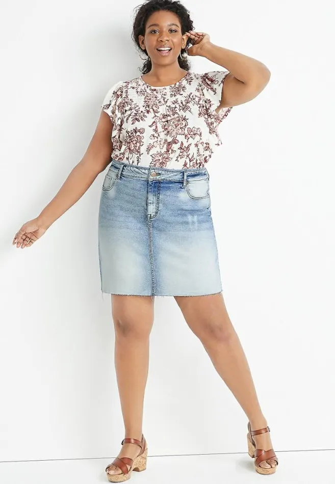 Women Plus Size Vintage High Rise Light Wash Fray Hem Denim Skirt Maurices Plus Bottoms