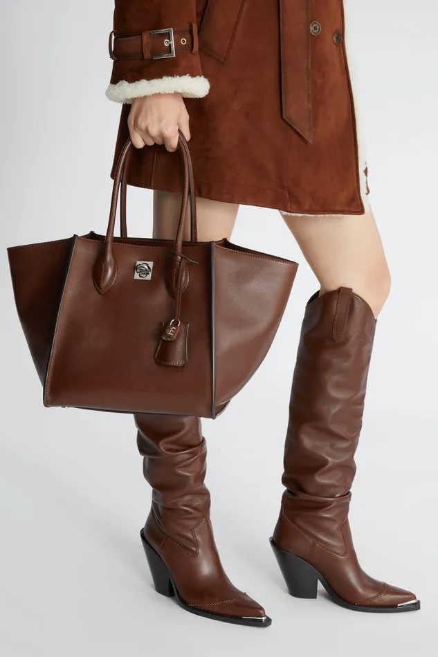 Women Shoulder Bags Ermanno Scervino Designer Maggie Bag In Smooth Calfskin 8211 Ermanno Scervino Women Shoulder Bags Ermanno Scervino Designer Maggie Bag In Smooth Calfskin 8211 Ermanno Scervino