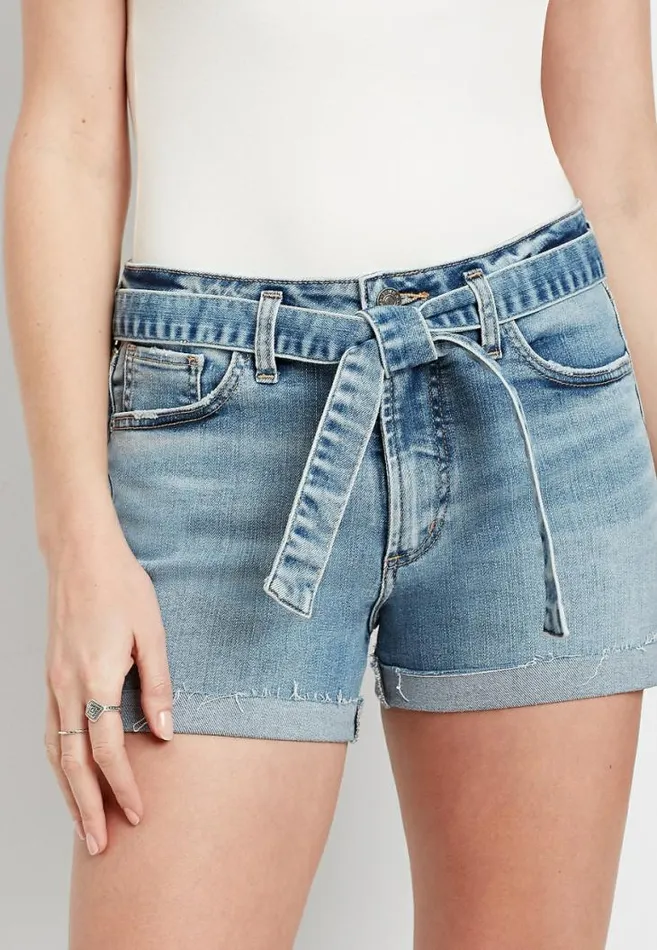 Women Silver Jeans Co Medium Belted 3In Short Maurices Jeans