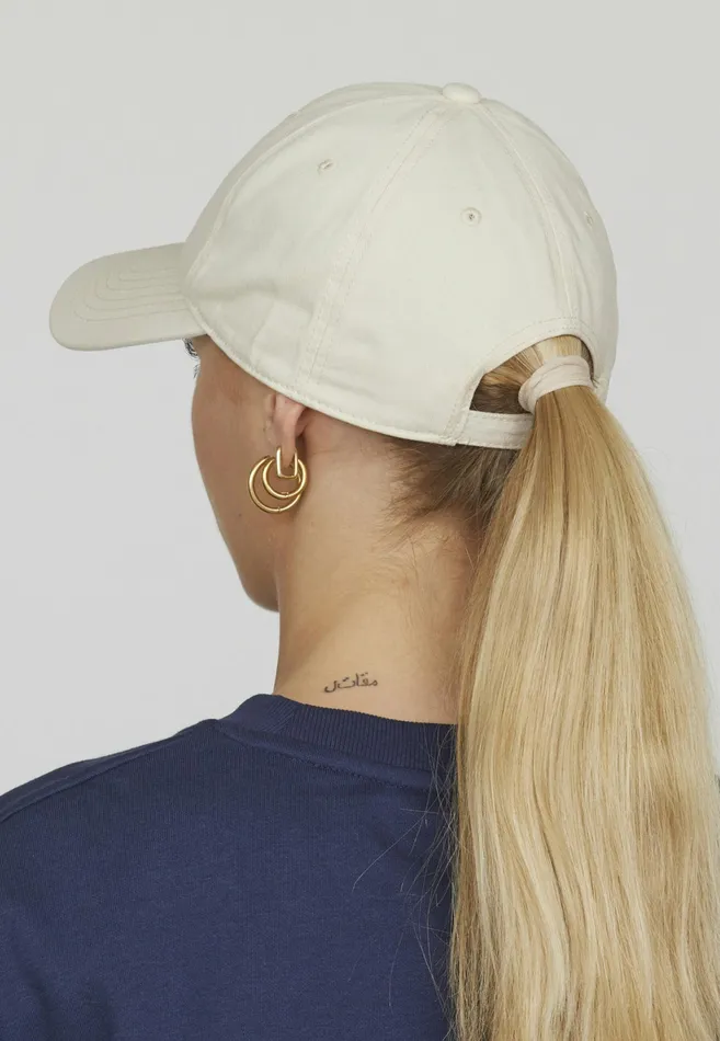 Women Sisters Point Accessories CAP16 Porcelainblack