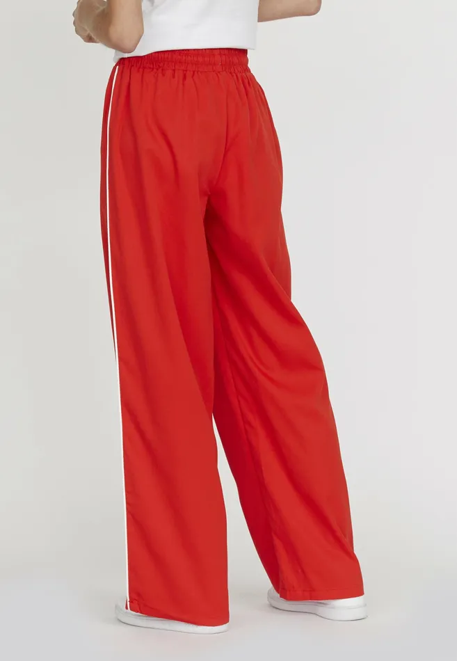 Women Sisters Point Pants and Jeans VEMRAPA Ruby