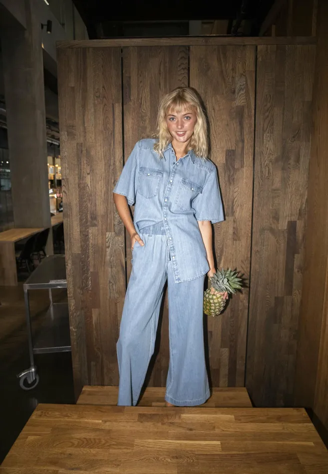 Women Sisters Point Shirts and Blouses OSASSSH L Blue Wash