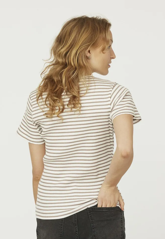 Women Sisters Point Tshirts EIKESSSTR Creamsand