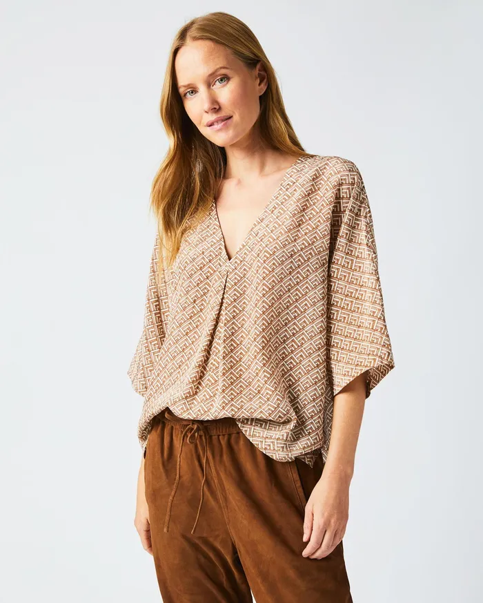 Women Tops Billy Reid V Pleat Blouse Creambrown