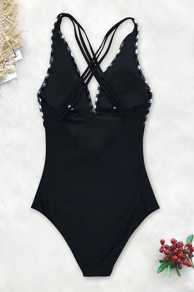 Women Tummy Control Swimsuits Cupshe Black And White Gingham Ruched One Piece Swimsuit Blackwhite