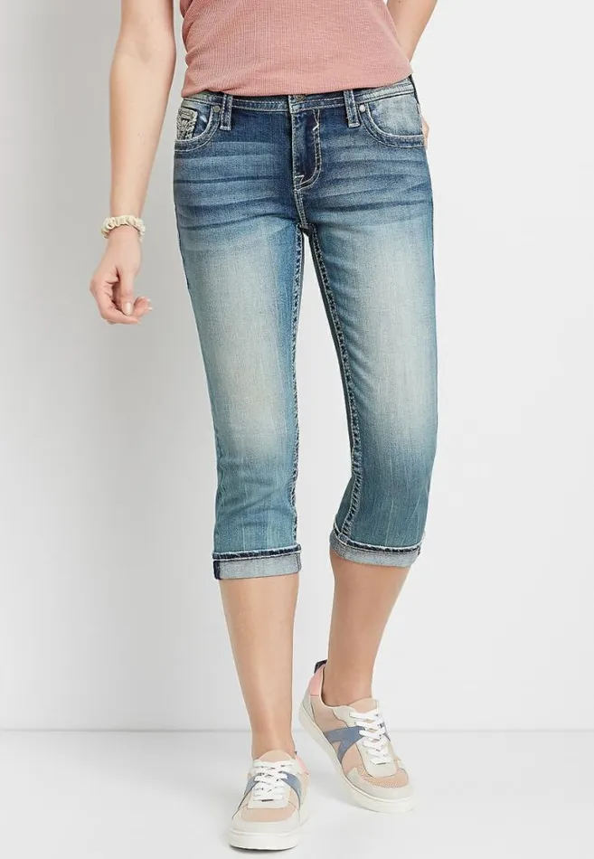 Women Vigoss Medium Wash Stiched Pocket Capri Maurices Bottoms