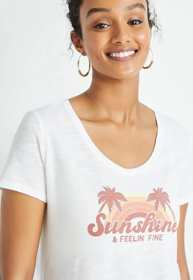 Women White Sunshine And Feelin Fine Graphic Tee Maurices Tops
