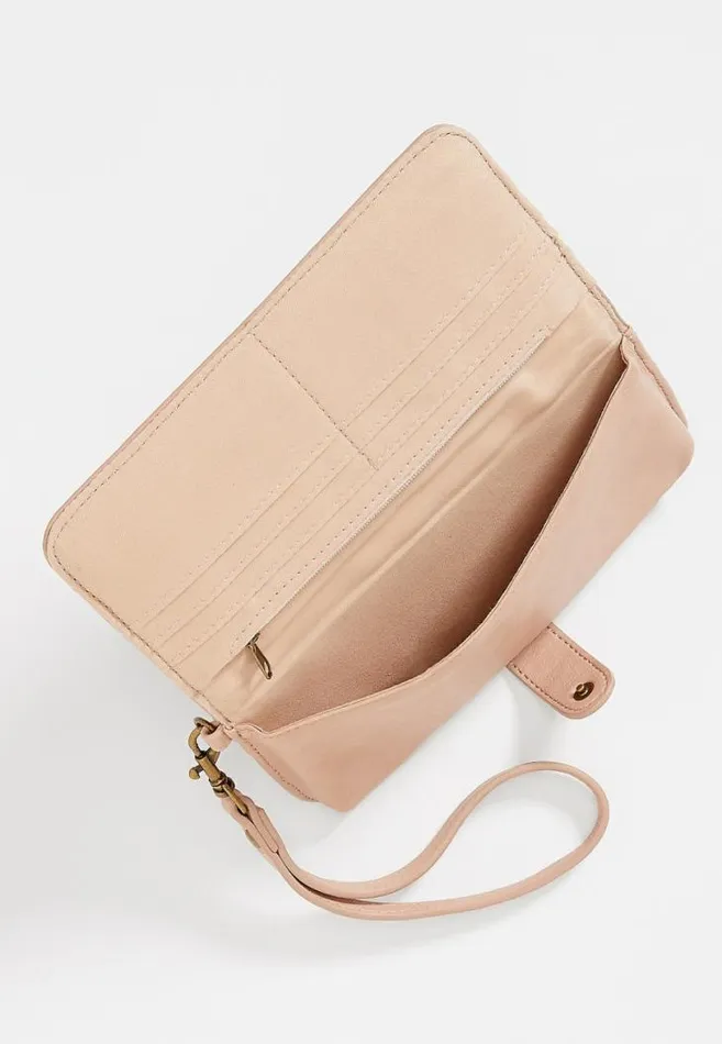 Women Woven Wallet Maurices Bags